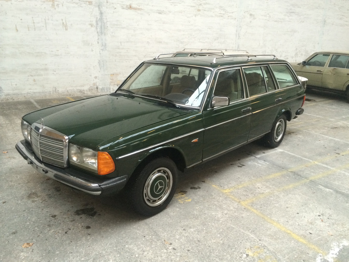 Mercedes-Benz 230TE