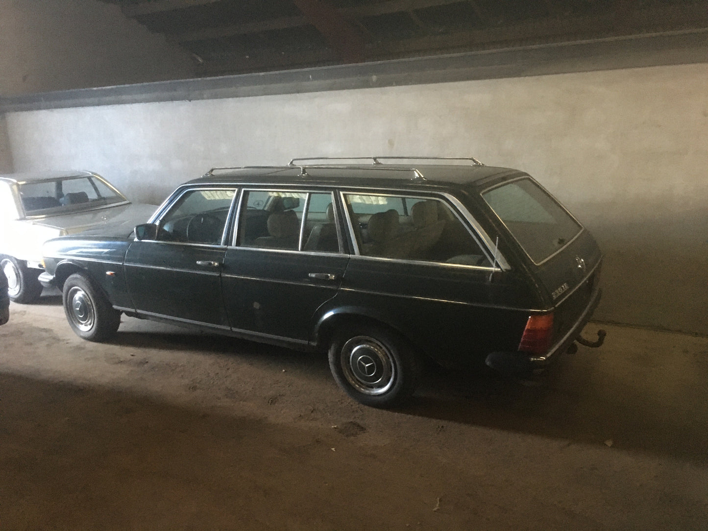 Mercedes-Benz 230TE