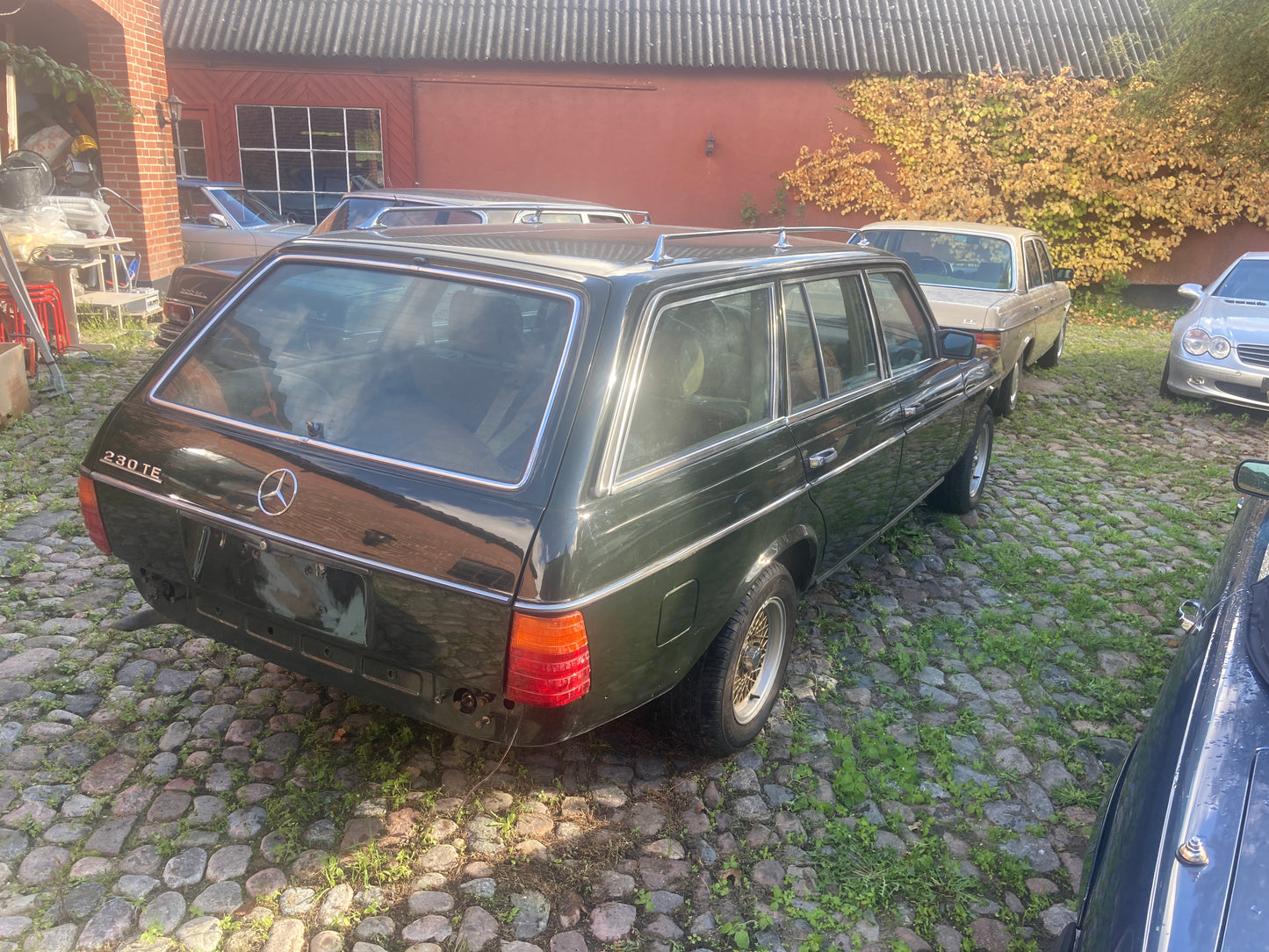 Mercedes-Benz 230TE