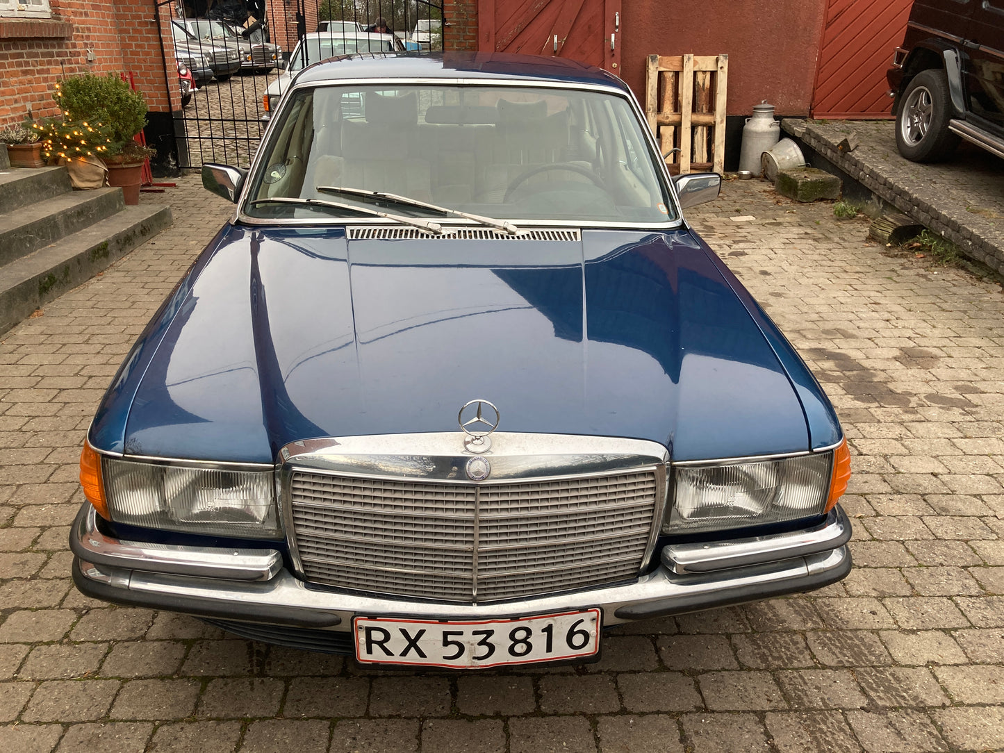 Mercedes-Benz 450SE