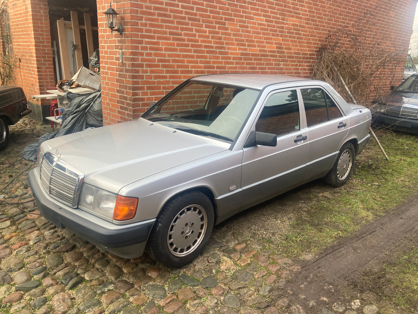 Mercedes-Benz 190E 1.8